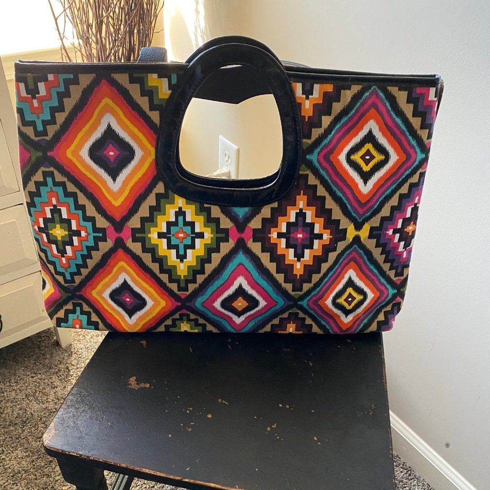 Vintage Multicolor Geometric Print Clutch with Black Handles